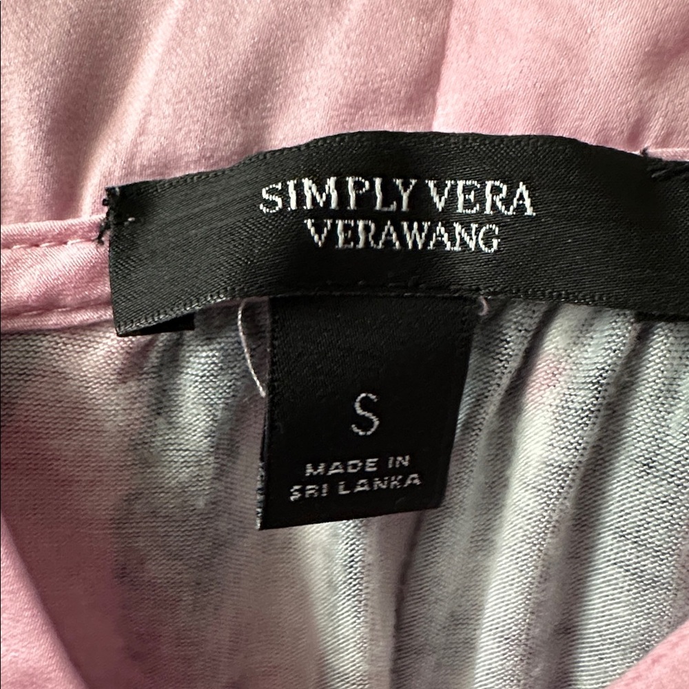 SimplyVera wang small Plaid Pink and Gray Women's Sleepwear Set Great condition - Picture 4 of 4
